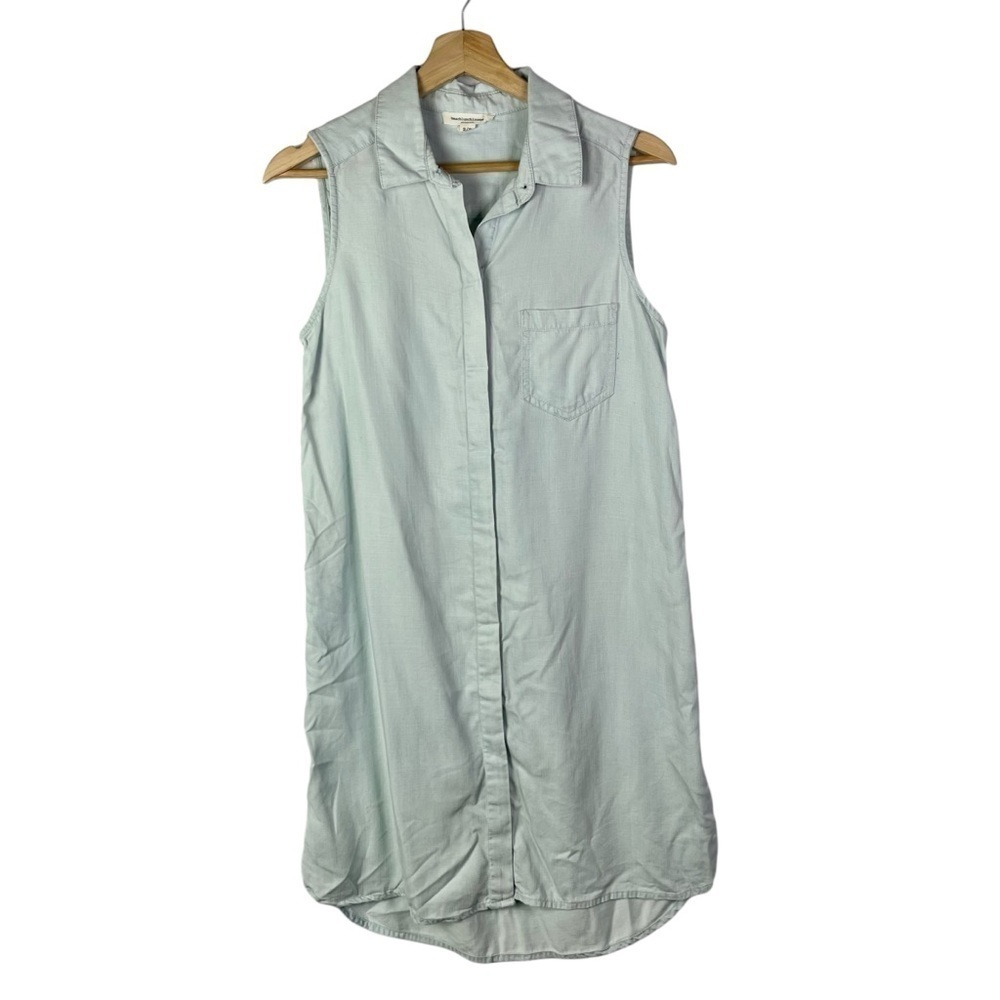beach lunch lounge chambray dress beachlunchlounge | Dresses | Beachlunchlounge Light Blue Sleeveless Button Down Mini S Black Velvet A Line Chambray fabric Color:Red with Red Bows this effortless dress is Best Sellers Curated